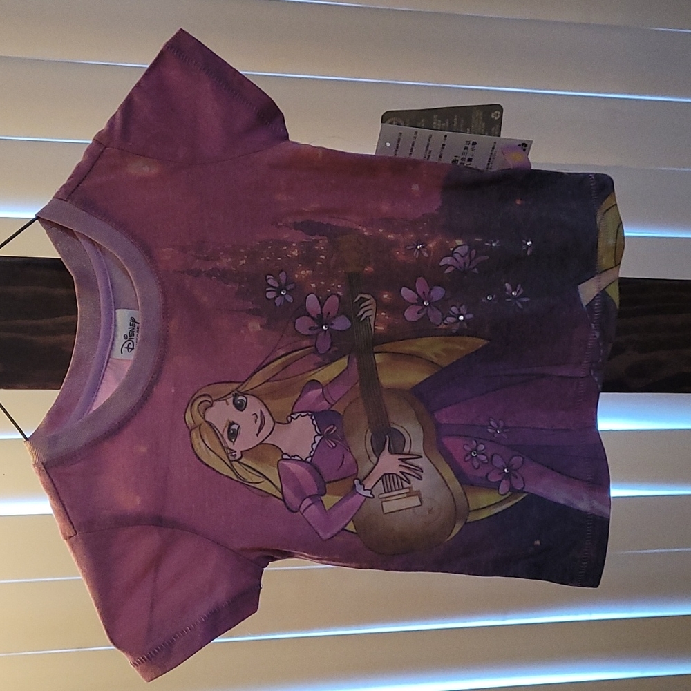 New little girls Rapunzel t-shirt